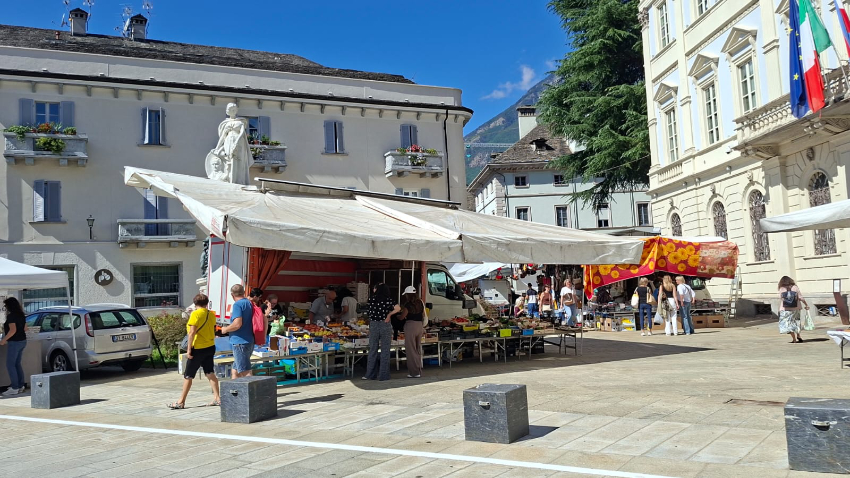 5 Photo du marché de Domodossola